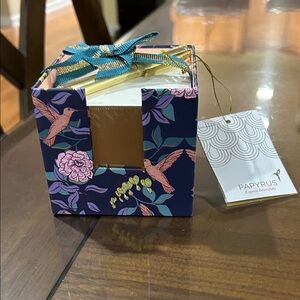 Papyrus Hummingbird and Floral Box with Gold Pen NWT